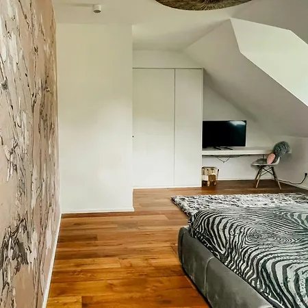 Renovated Half In The Trierer Heide