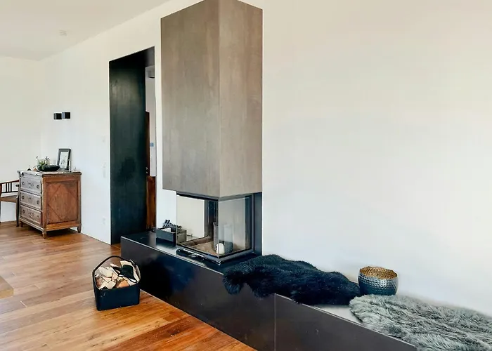 Renovated Half In The Trierer Heide Feriehus