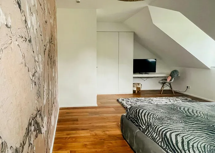 Casa de Férias Renovated Half In The Trierer Heide Trier